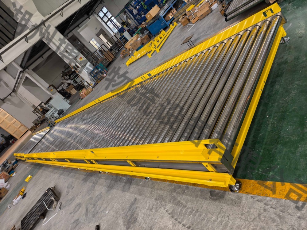 滾筒輸送機(jī)4